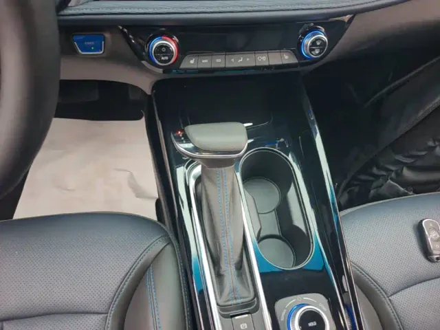 Buick Velite 6 — Фото автомобиля 13