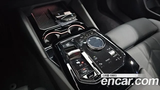 BMW 5-Series — Фото автомобиля 7