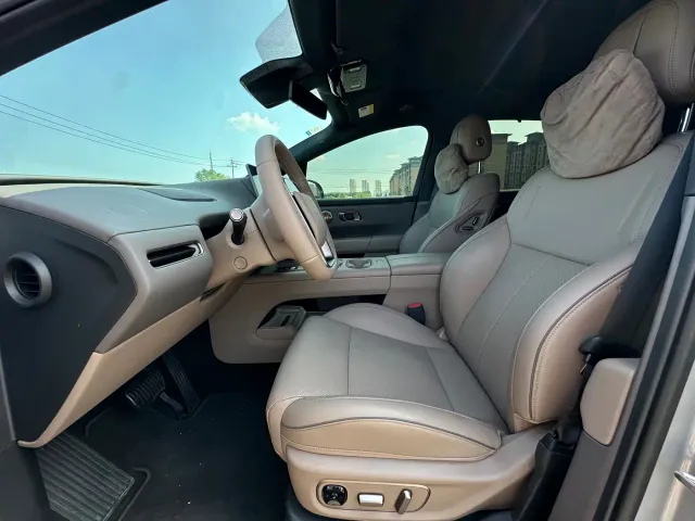 Li Auto i6 — Фото автомобиля 12