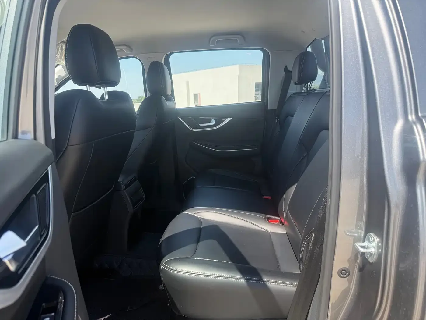 Sinotruk Bosheng 2025 Pastoral 2.0T Manual Diesel 4WD Long Wheelbase — Фото автомобиля 6