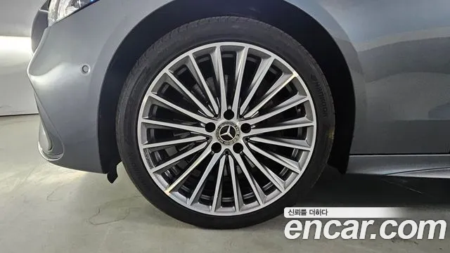 Mercedes-Benz C-Class — Фото автомобиля 18