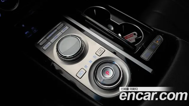 Genesis G80 Бензин 2.5 турбо 2WD — Фото автомобиля 9