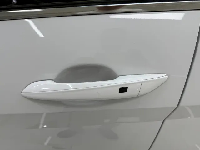 Hyundai Elantra — Фото автомобиля 11