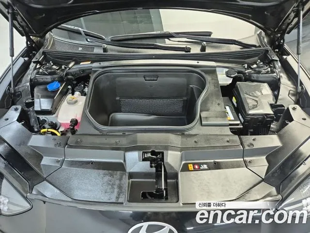 Hyundai Ioniq 6 — Фото автомобиля 12