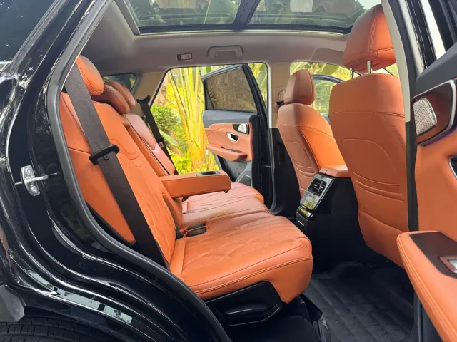 Jetour Shanhai Jetour Shanhai L7 2024 1.5T 120km ULTRA 5-seater — Фото автомобиля 8