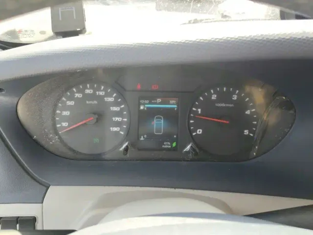 Maxus H90 RV — Фото автомобиля 3