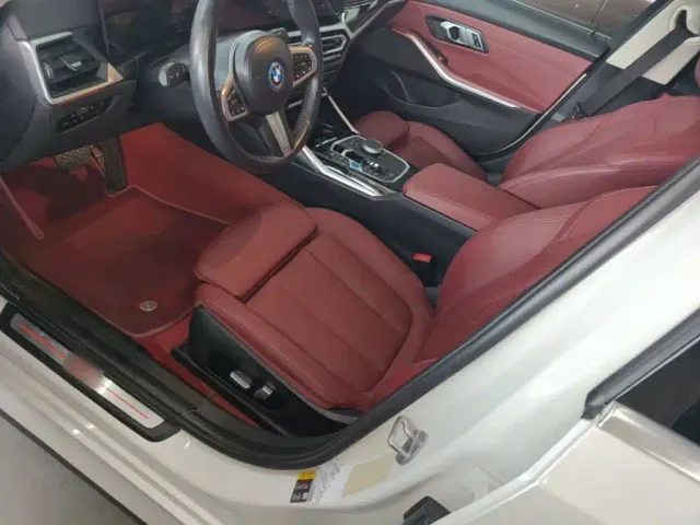 BMW i3 — Фото автомобиля 14