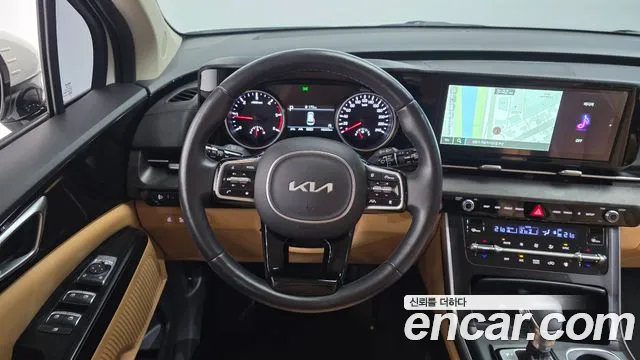 Kia Carnival Generation 4 — Фото автомобиля 19