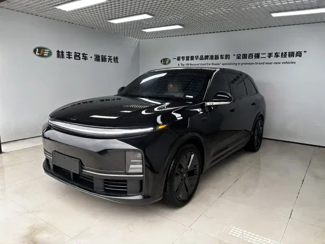 Фотография автомобиля — Li Auto L7
