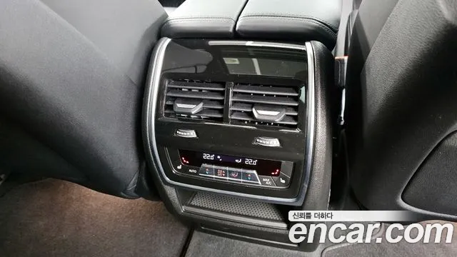 BMW X7 — Фото автомобиля 19