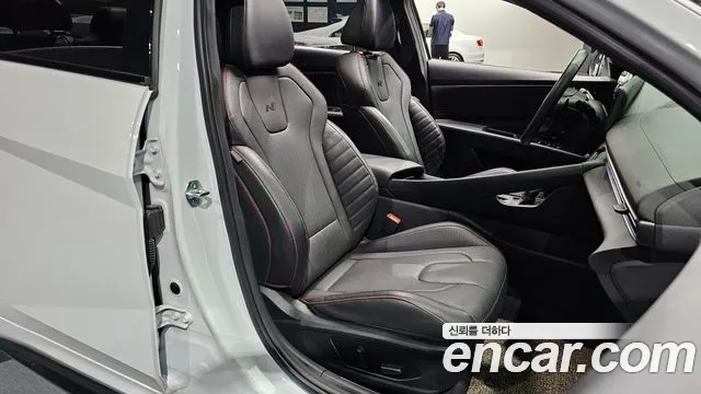 Hyundai Avante CN7 — Фото автомобиля 16