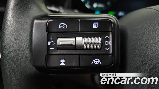 Hyundai Grandeur GN7 — Фото автомобиля 25