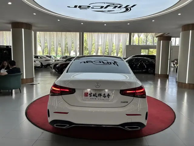 Mercedes-Benz A-Class — Фото автомобиля 6