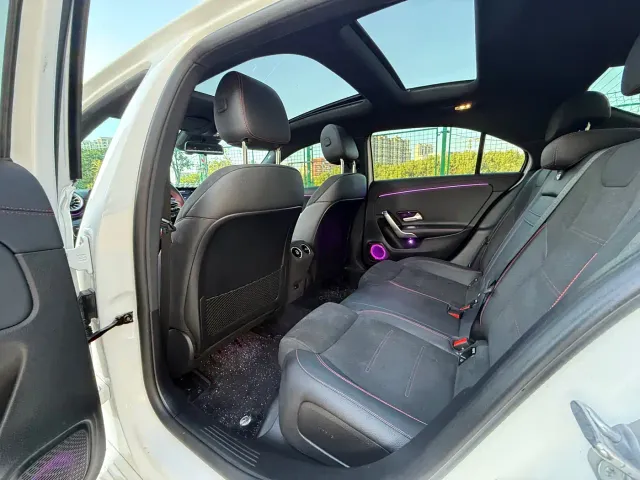 Mercedes-Benz A-Class — Фото автомобиля 8