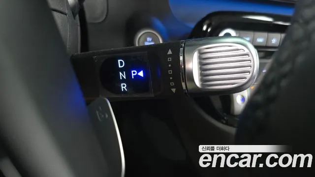 Hyundai Casper Electric — Фото автомобиля 12