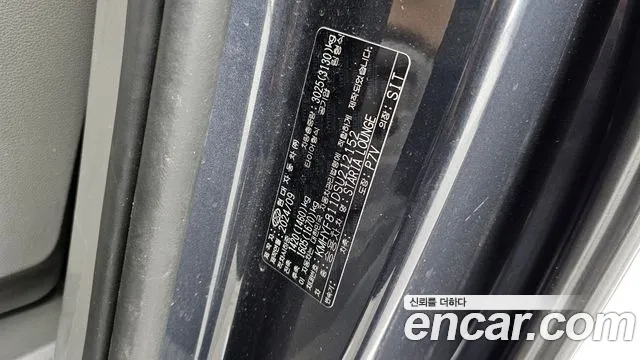 Hyundai Staria Staria 4WD Lounge 9 мест — Фото автомобиля 26