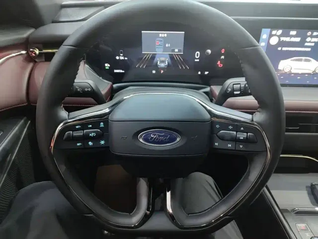 Ford Mondeo — Фото автомобиля 10