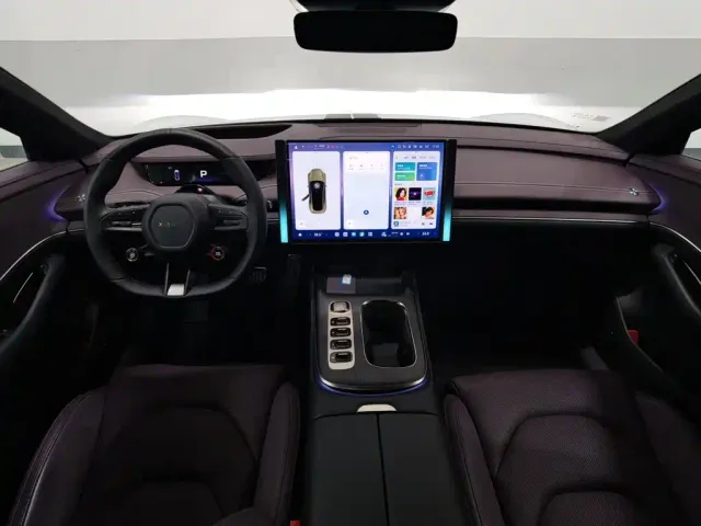 Xiaomi SU7 — Фото автомобиля 5