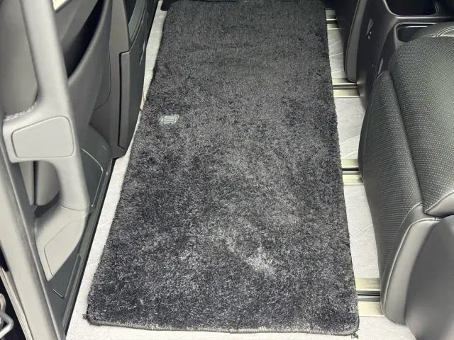 Toyota Vellfire — Фото автомобиля 9