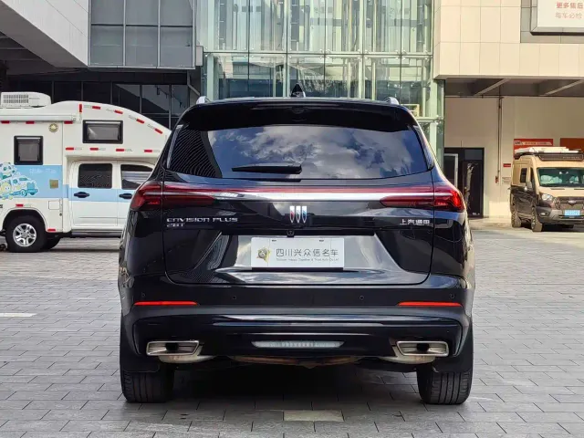 Buick Envision Plus — Фото автомобиля 5