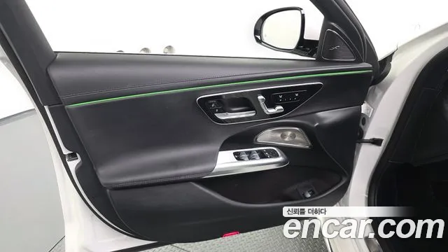 Mercedes-Benz E-Class E-класс W214 E300 4MATIC Exclusive — Фото автомобиля 18