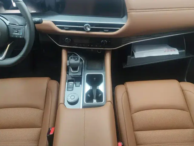 Nissan Terra — Фото автомобиля 16