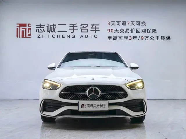 Mercedes-Benz C-Class — Фото автомобиля 2