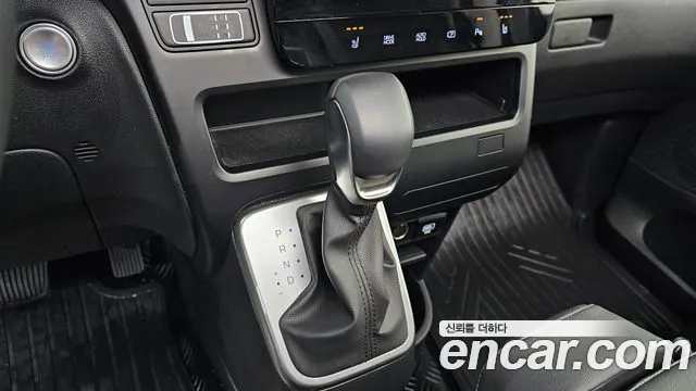 Hyundai Staria — Фото автомобиля 13