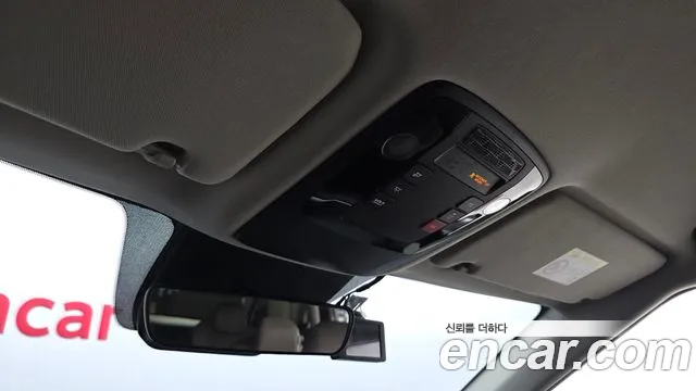 Kia Carnival — Фото автомобиля 26