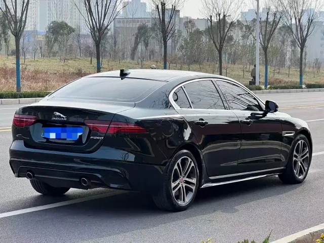 Jaguar XEL — Фото автомобиля 8
