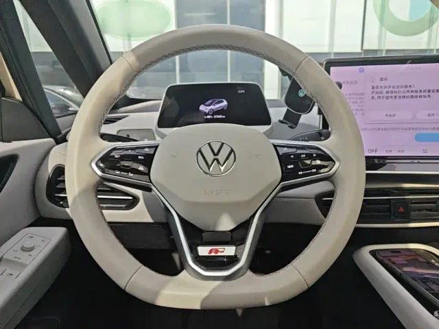 Volkswagen ID.3 — Фото автомобиля 10