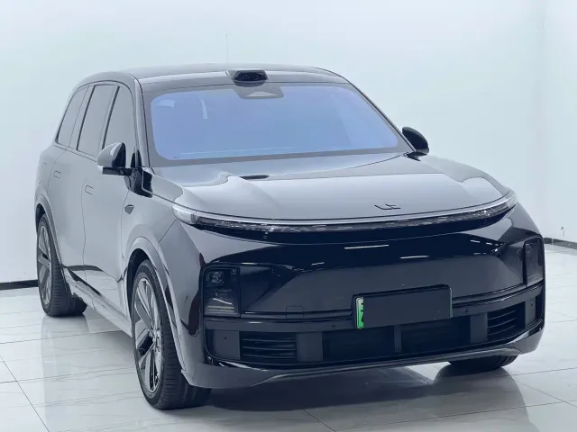 Li Auto Li Xiang L9 2022 Max — Фото автомобиля 3