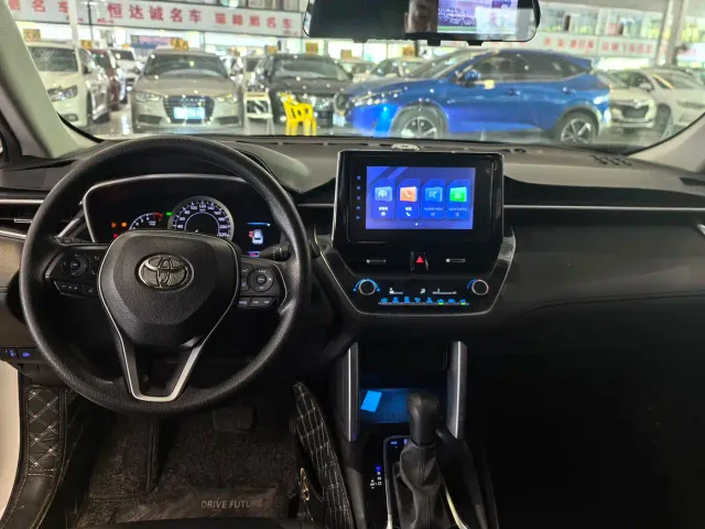 Toyota Frontlander — Фото автомобиля 5