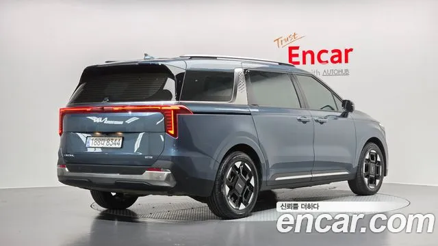 Kia Carnival 4th Gen — Фото автомобиля 2