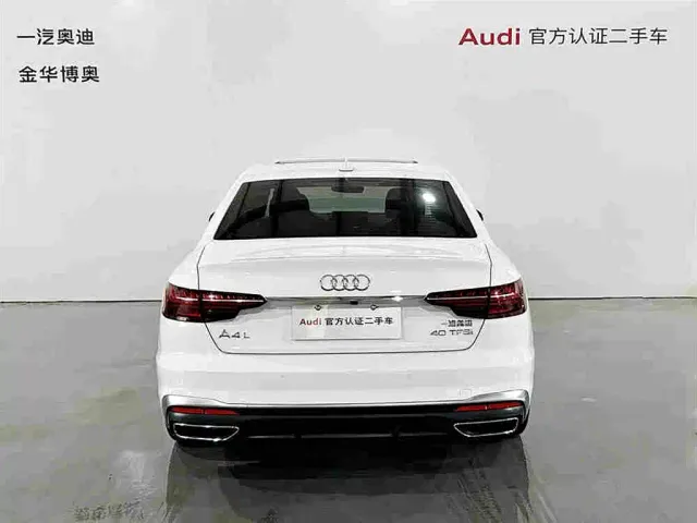 Audi A4L — Фото автомобиля 5