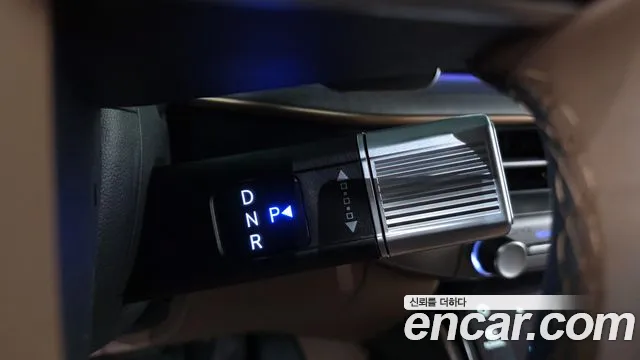 Hyundai Grandeur GN7 — Фото автомобиля 12