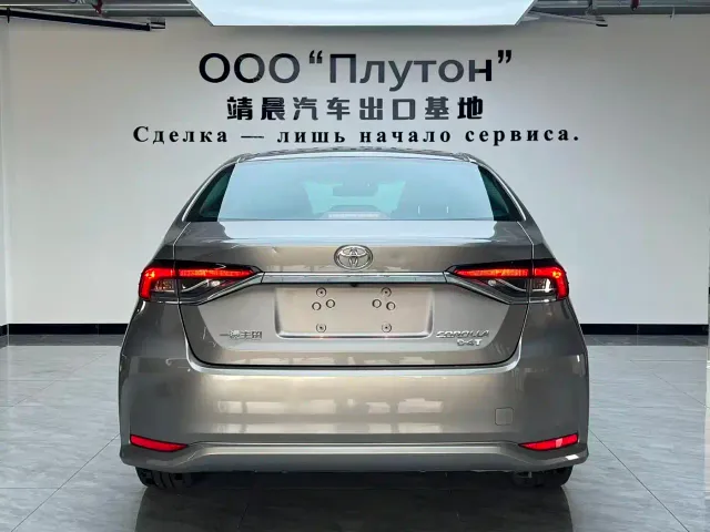 Toyota Corolla — Фото автомобиля 4