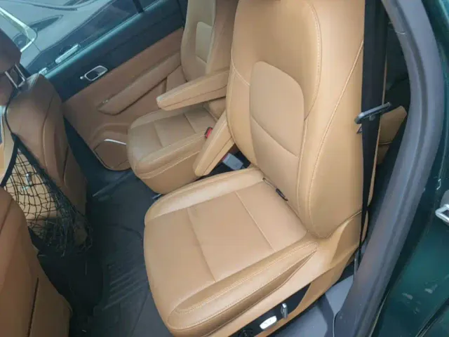 Li Auto ONE — Фото автомобиля 16