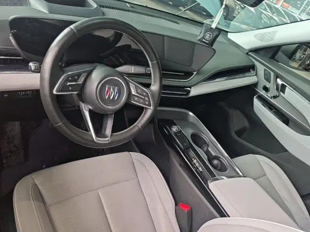 Buick E5 — Фото автомобиля 9