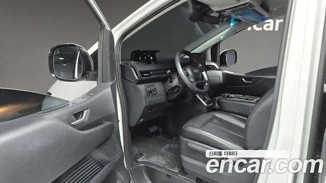 Hyundai Staria — Фото автомобиля 14