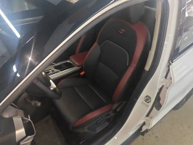 Geely Binyue — Фото автомобиля 14