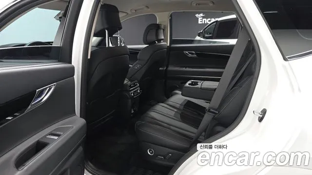 Genesis GV80 — Фото автомобиля 17