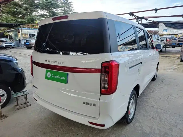 DFSK Fengguang 380 — Фото автомобиля 6