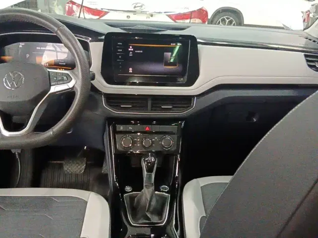 Volkswagen Tharu — Фото автомобиля 12