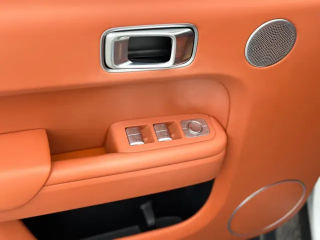 Li Auto L7 — Фото автомобиля 7