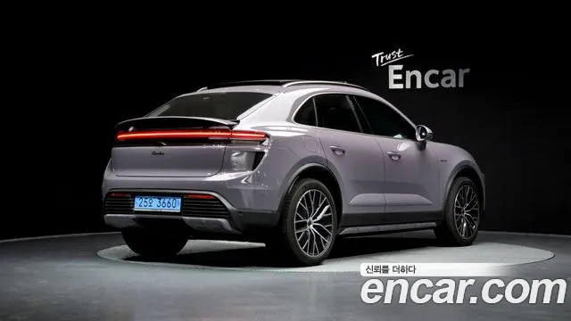 Porsche Macan — Фото автомобиля 2