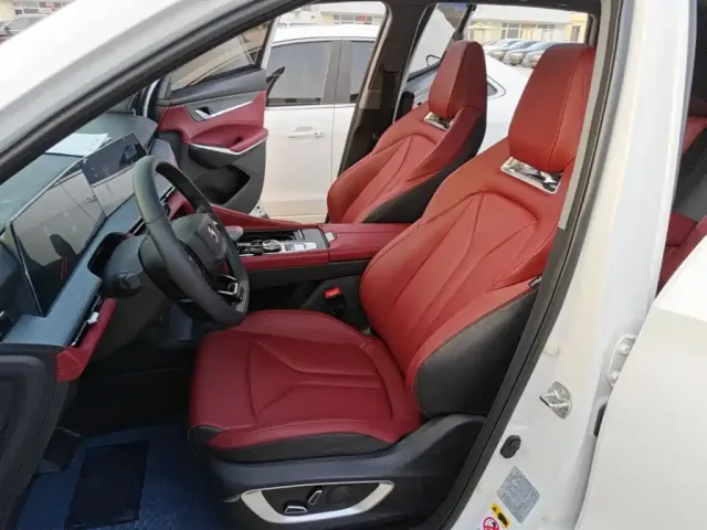 Changan CS75 Plus — Фото автомобиля 10
