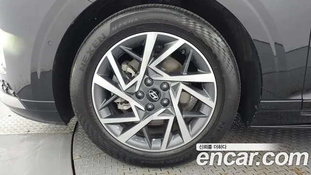 Hyundai Grandeur GN7 — Фото автомобиля 5