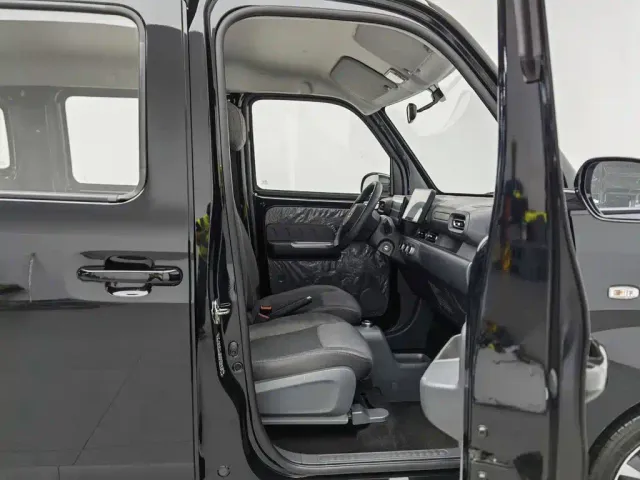 Wuling Zhiguang NEV — Фото автомобиля 23