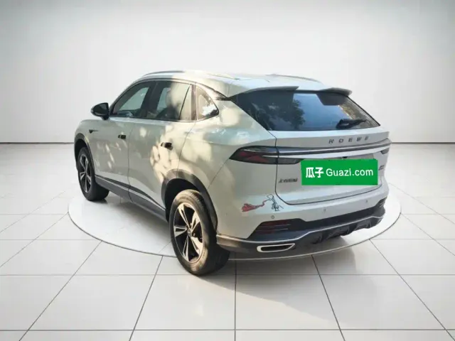 Roewe RX5 — Фото автомобиля 24
